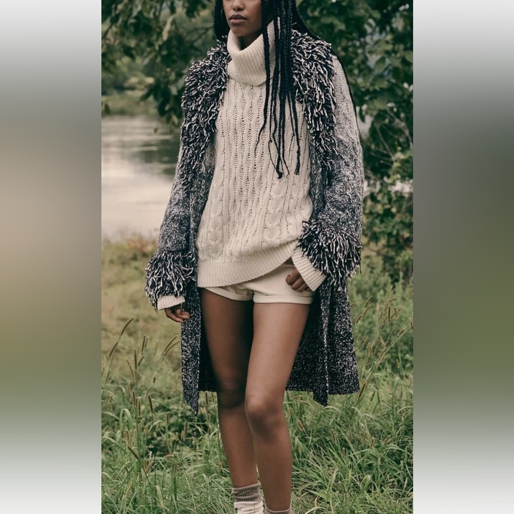 Anthropologie Pilcro Fringe Collar Cardigan Sweater Jacket Clasp Clousure Gray